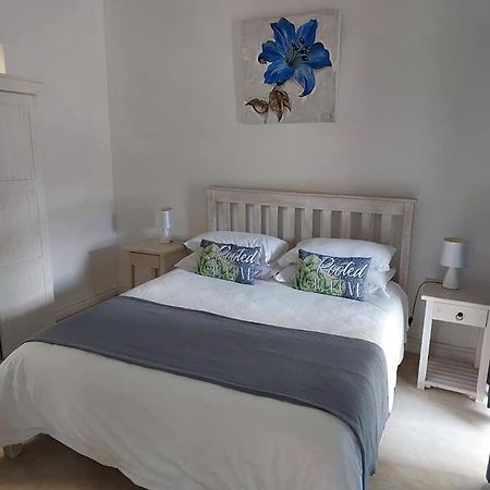 Osler Place Self-Catering ستيلباي المظهر الخارجي الصورة